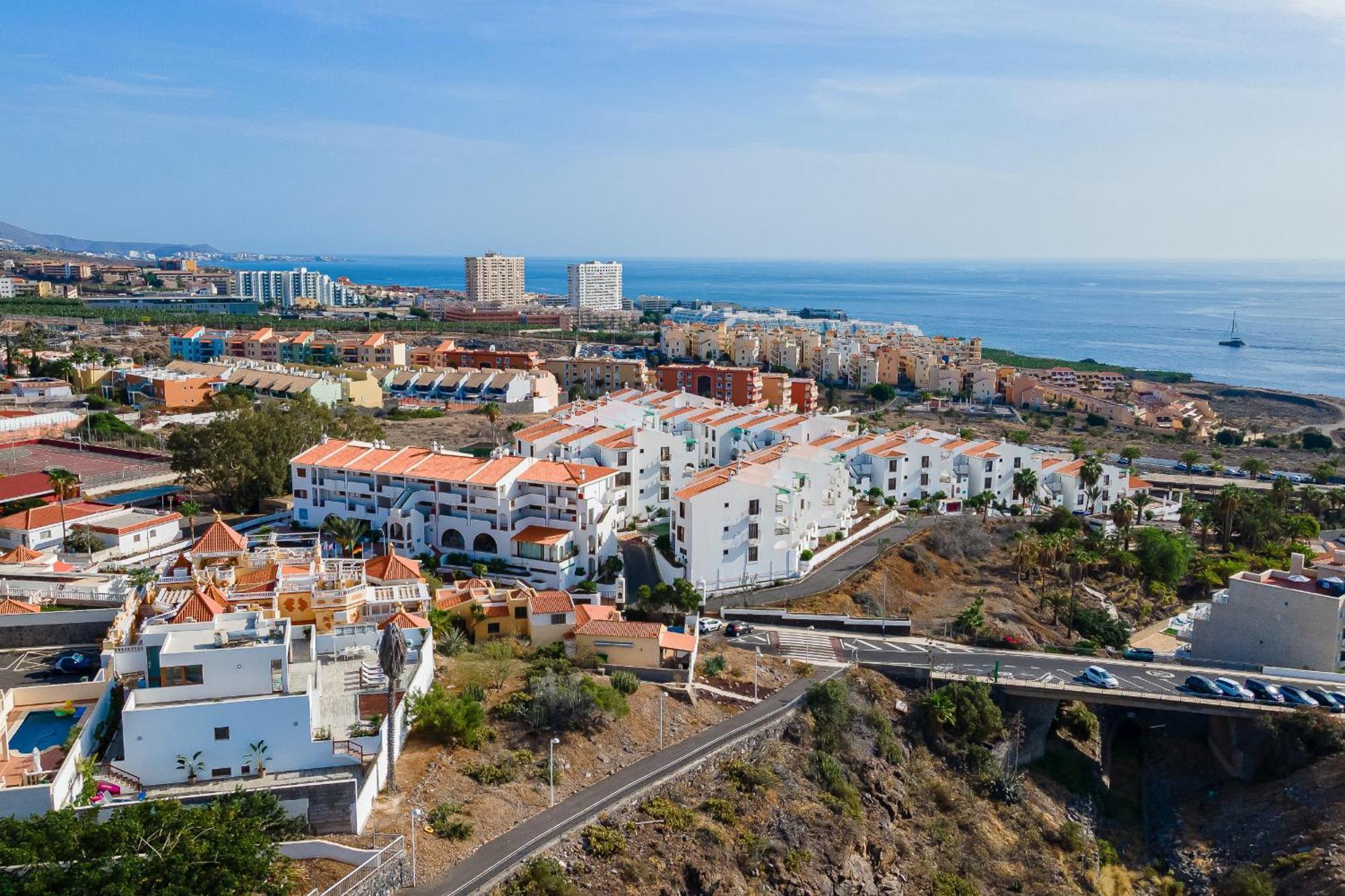 Fabulous Contemporary 5 Bedroom Villa With Private Heated Pool, Sleeps Max 13 Callao Salvaje Bagian luar foto