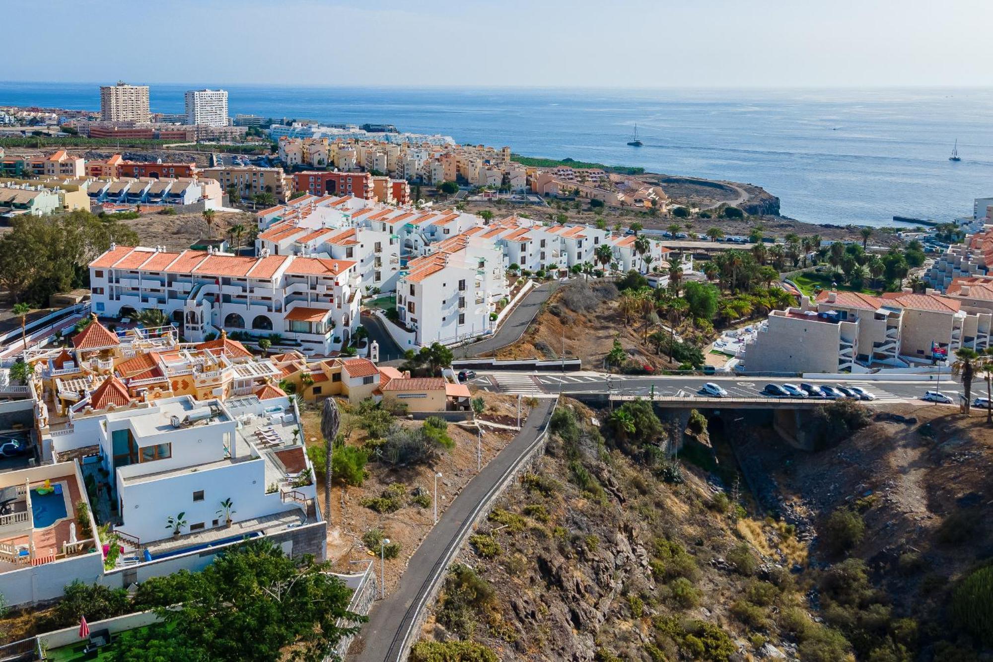 Fabulous Contemporary 5 Bedroom Villa With Private Heated Pool, Sleeps Max 13 Callao Salvaje Bagian luar foto