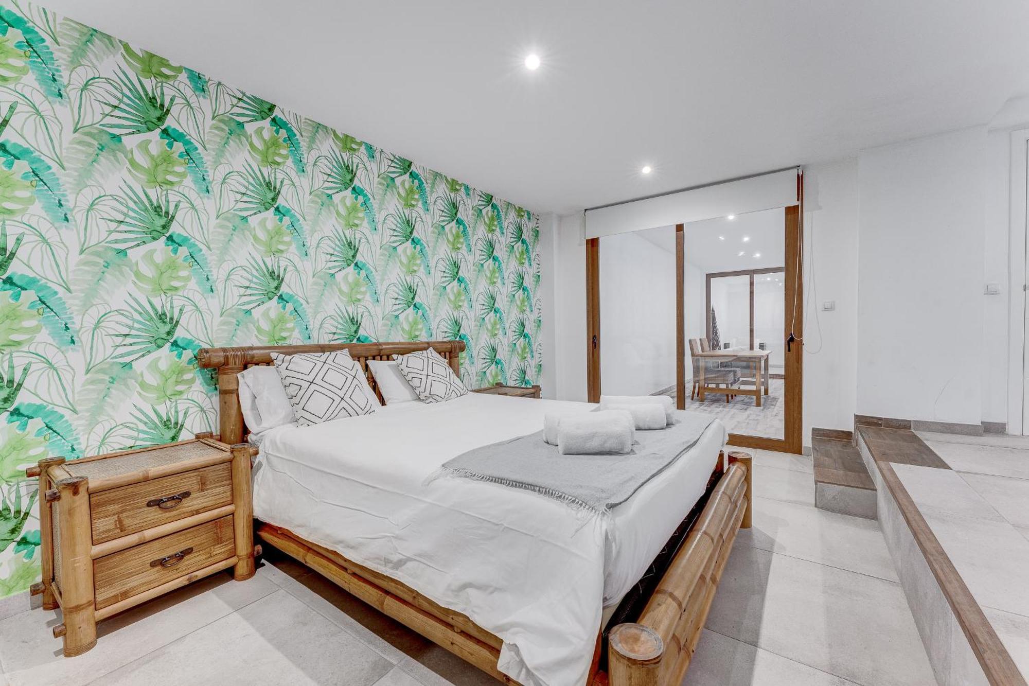 Fabulous Contemporary 5 Bedroom Villa With Private Heated Pool, Sleeps Max 13 Callao Salvaje Bagian luar foto