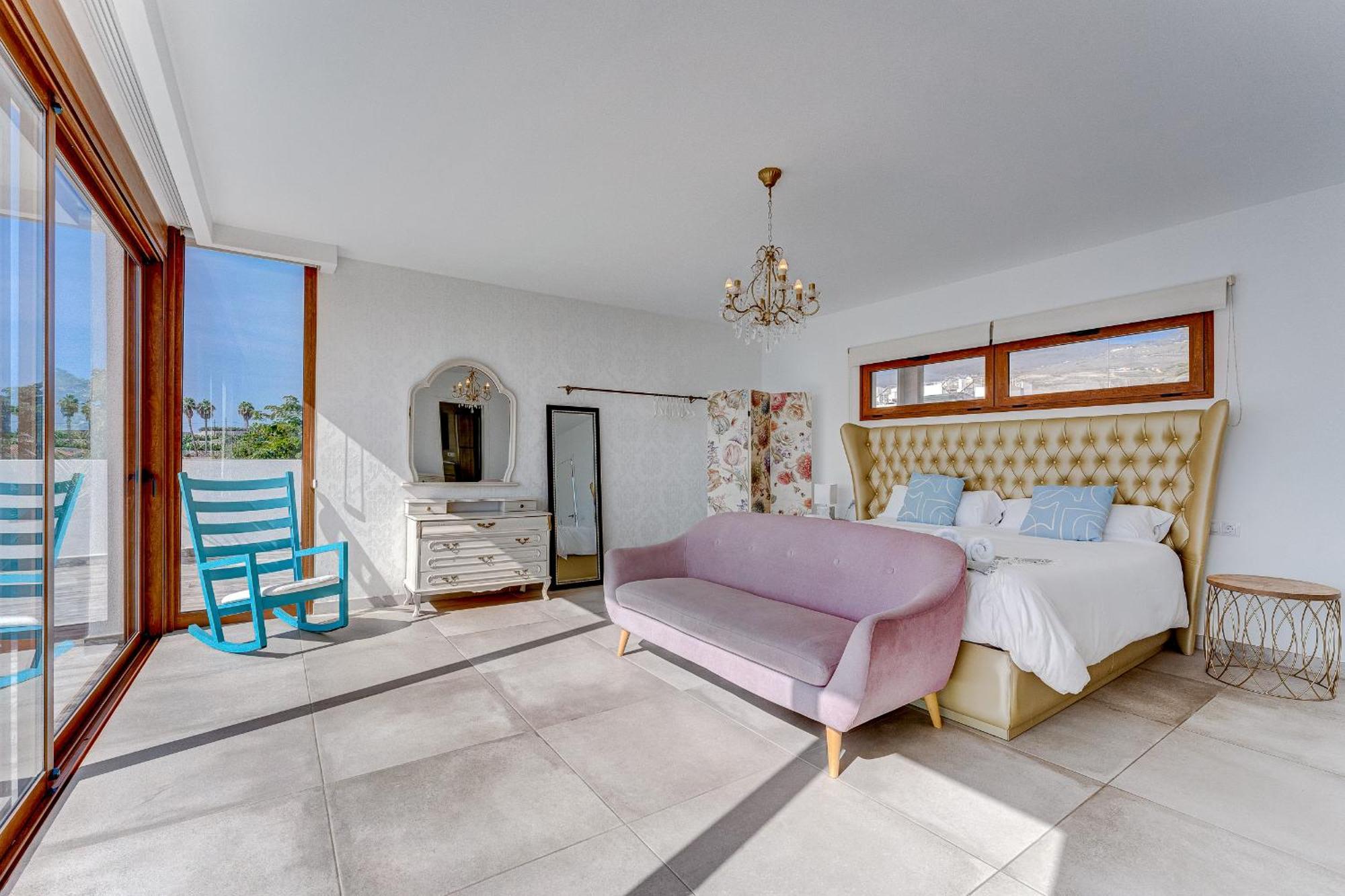 Fabulous Contemporary 5 Bedroom Villa With Private Heated Pool, Sleeps Max 13 Callao Salvaje Bagian luar foto