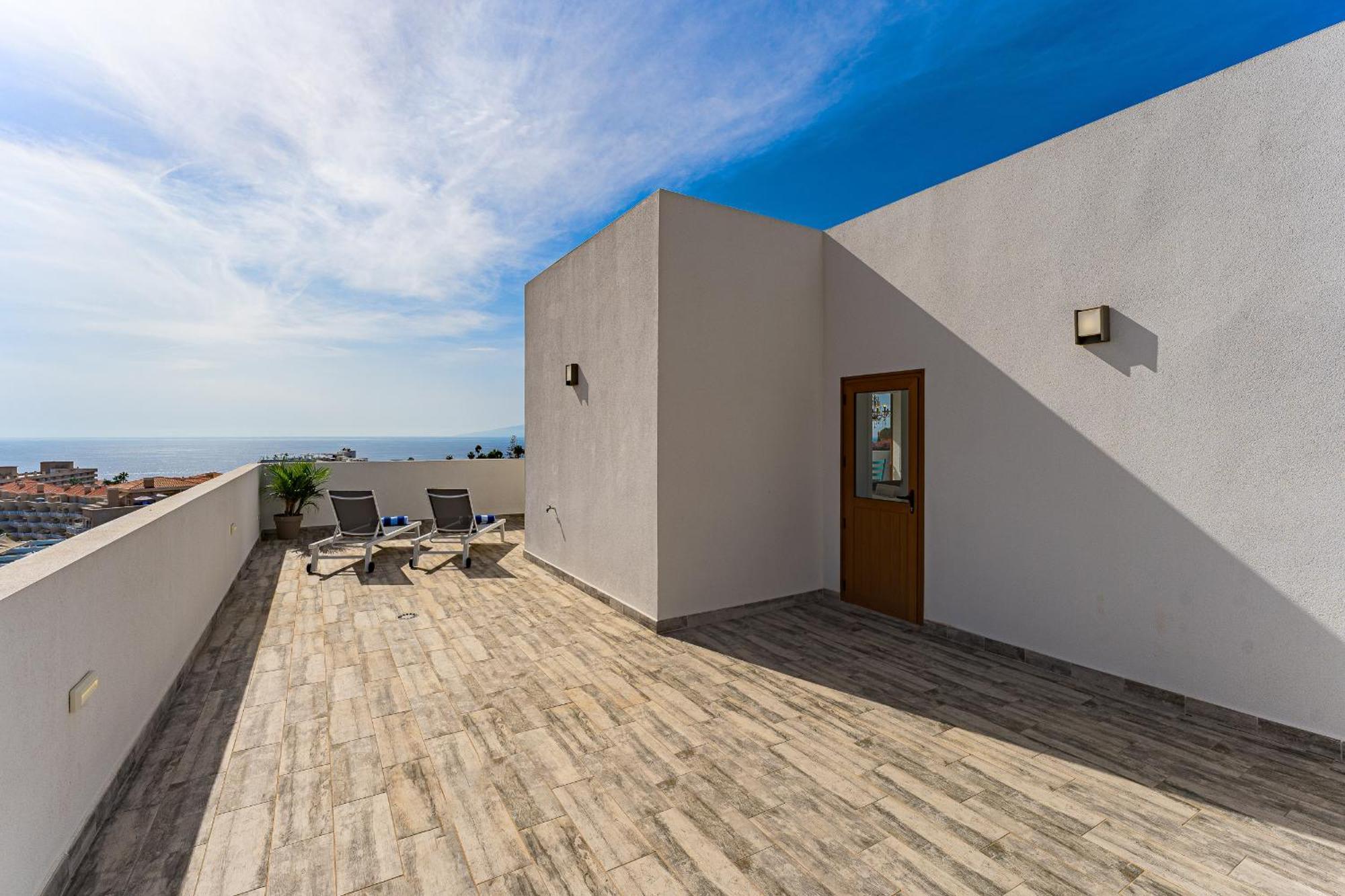 Fabulous Contemporary 5 Bedroom Villa With Private Heated Pool, Sleeps Max 13 Callao Salvaje Bagian luar foto