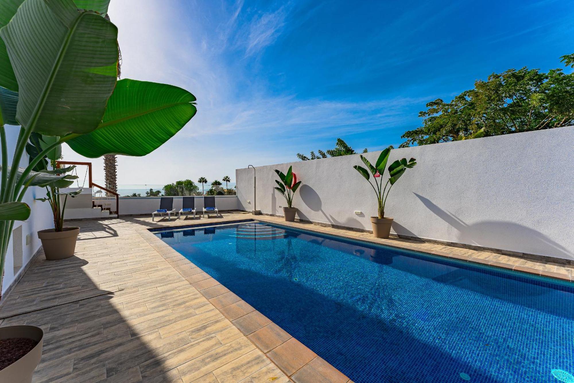 Fabulous Contemporary 5 Bedroom Villa With Private Heated Pool, Sleeps Max 13 Callao Salvaje Bagian luar foto